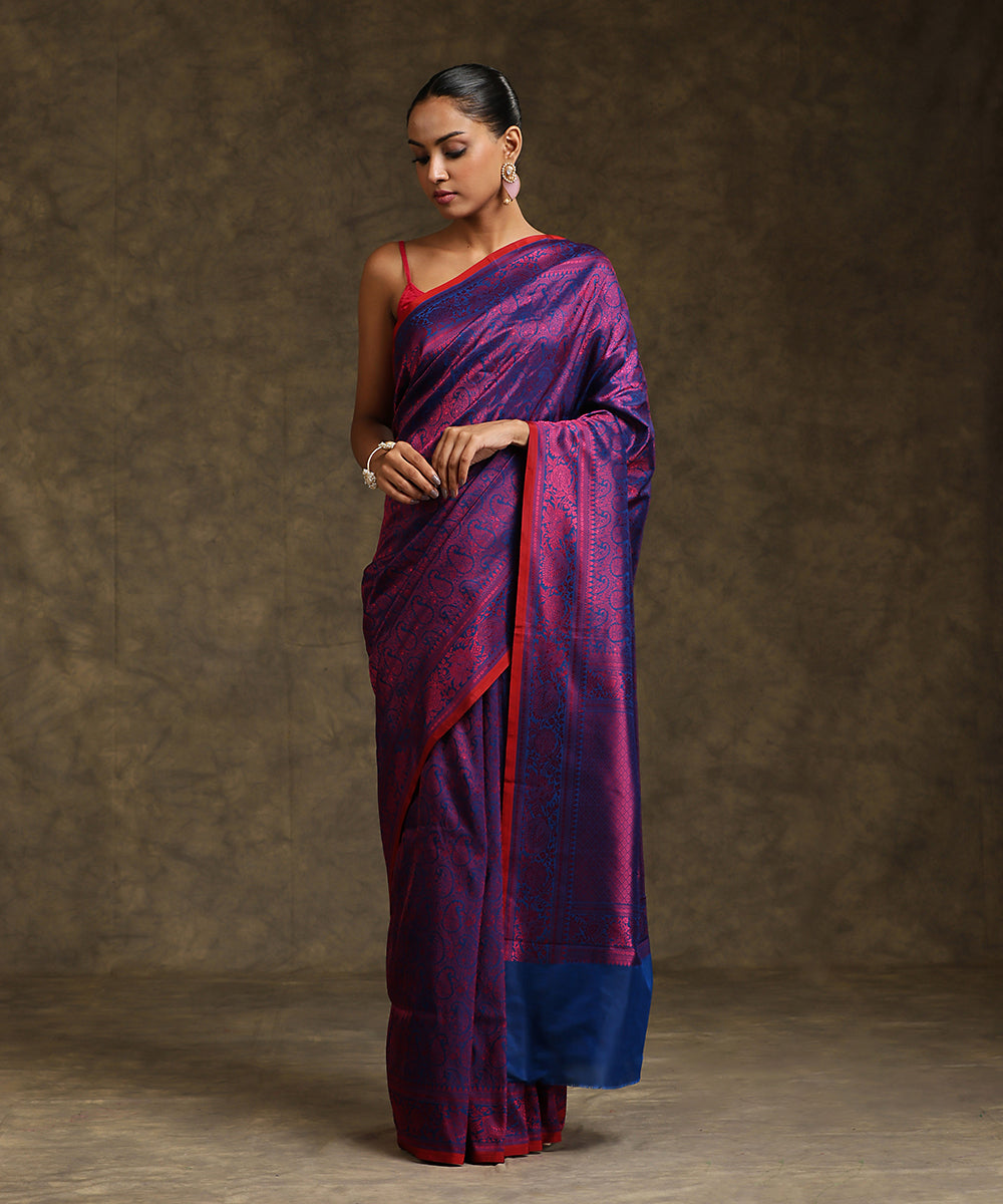 Handloom_Navy_Blue_Pure_Katan_Silk_Tanchoi_Banarasi_Saree_With_Magenta_Resham_Work_WeaverStory_02