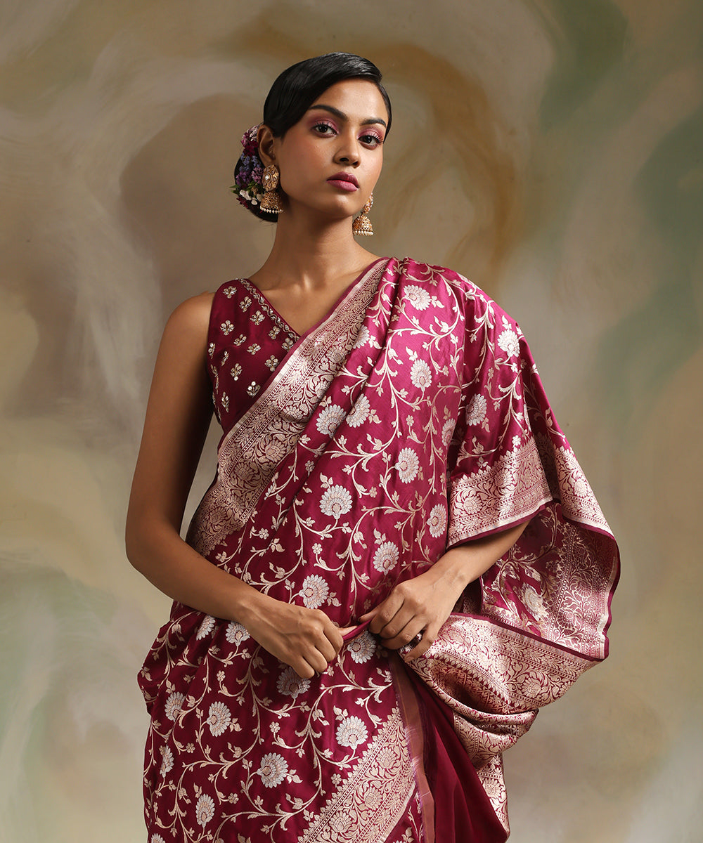 Plum_Handloom_Pure_Katan_Silk_Banarasi_Saree_With_All_Over_Sona_Rupa_Cutwork_Jaal_WeaverStory_01