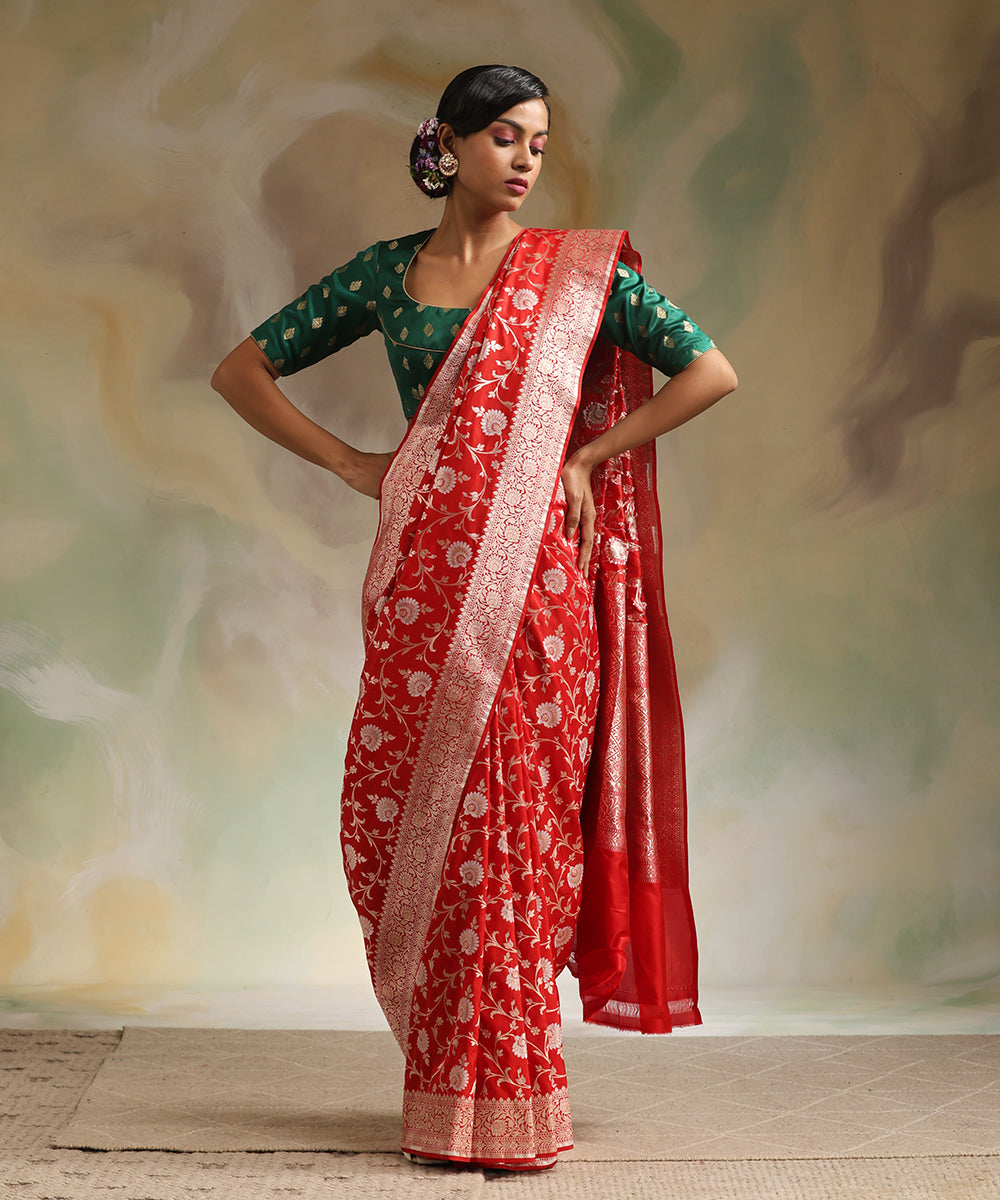 Handloom Red Pure Katan Silk Banarasi Saree With All Over Sona Rupa Cu –  WeaverStory