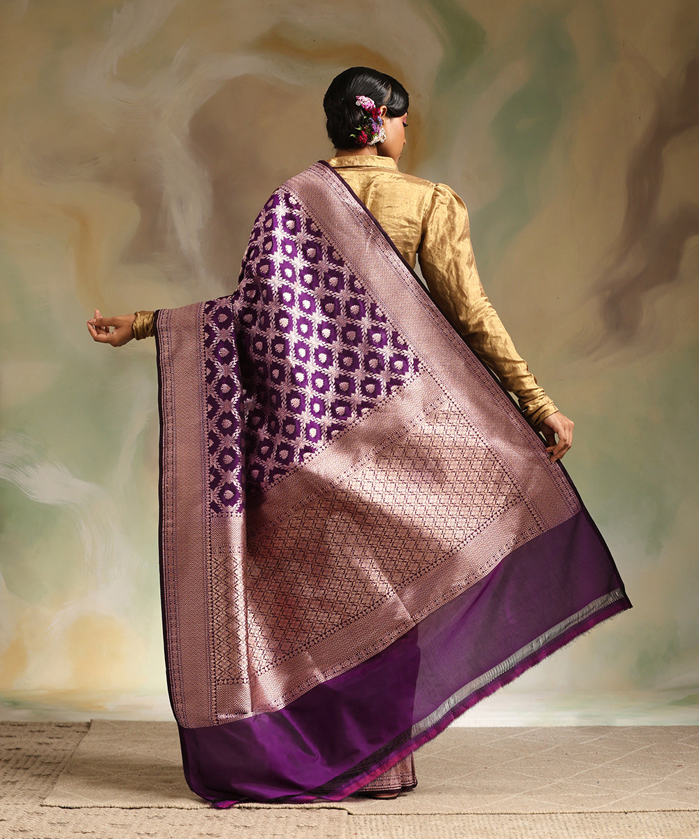 Purple_Handloom_Pure_Katan_Silk_Banarasi_Saree_With_Golden_Cutwork_Jaal_WeaverStory_03