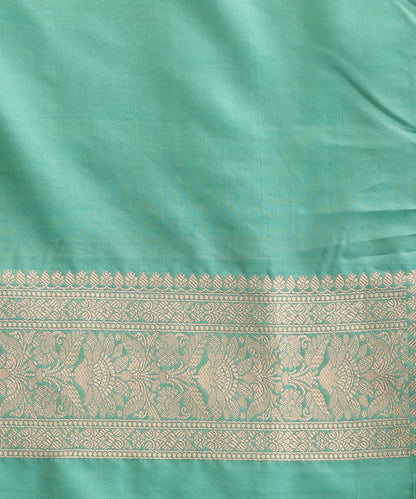 Handloom_Mint_Green_Double_Shade_Pure_Katan_Silk_Banarasi_Saree_With_Jaal_WeaverStory_05