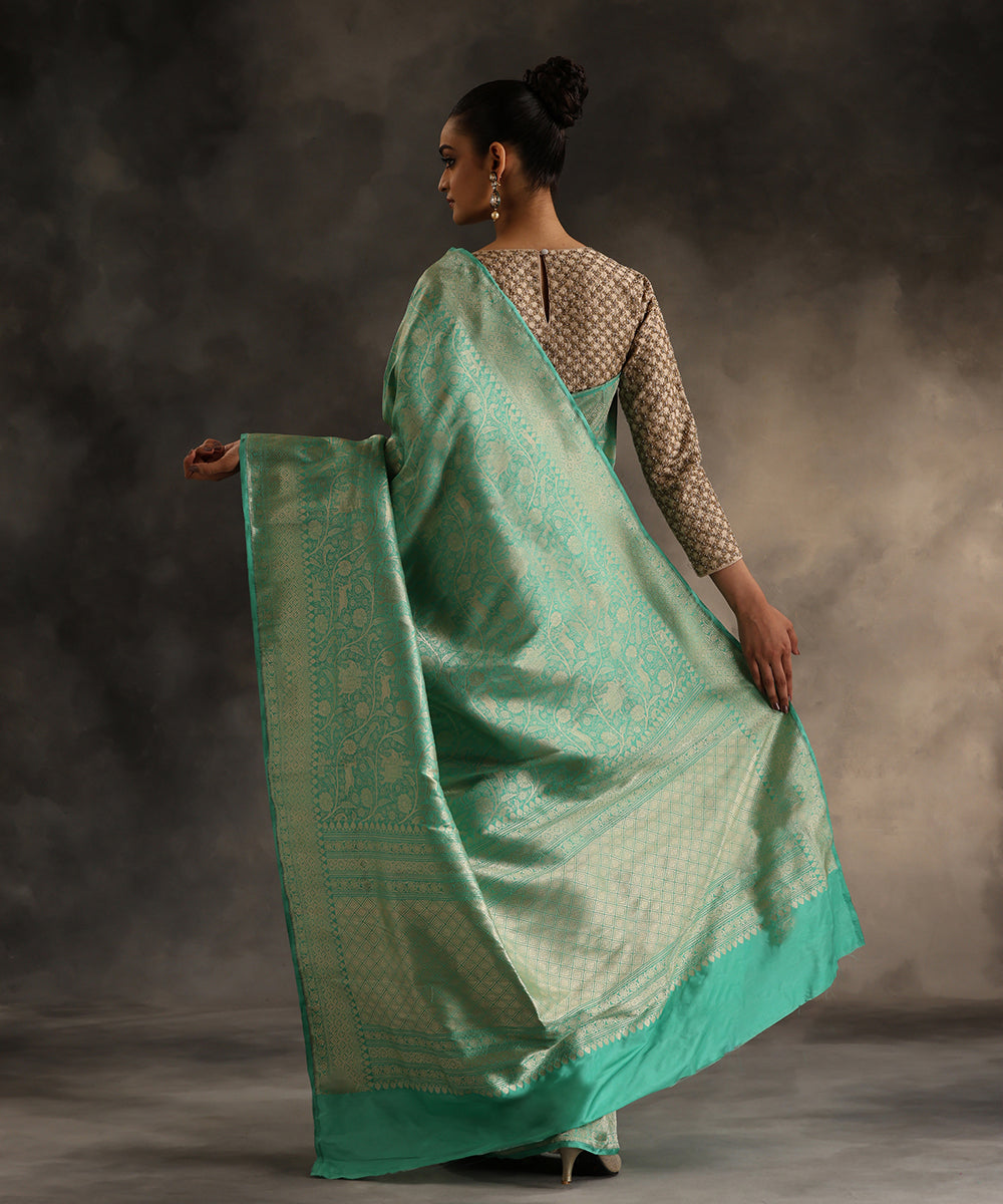 Handloom_Turquoise_Pure_Katan_Silk_Shikargah_Banarasi_Saree_WeaverStory_03
