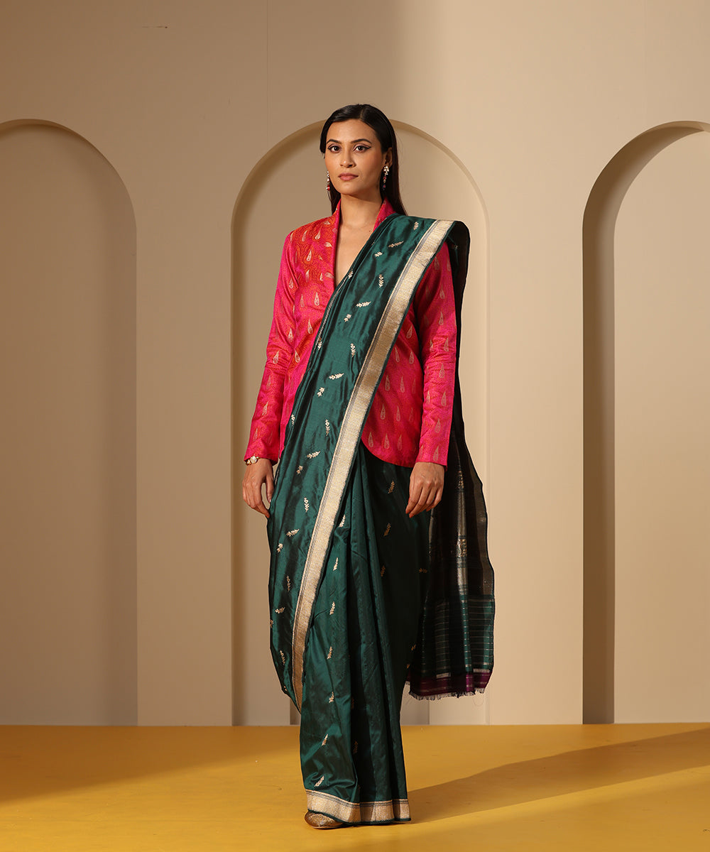 Bottle_Green_Handloom_Pure_Katan_Silk_Banarasi_Saree_With_Kadhwa_Booti_WeaverStory_02