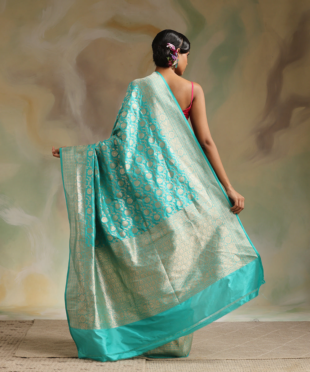 Handloom_Turquoise_Pure_Katan_Silk_Banarasi_Saree_With_Cutwork_Jaal_WeaverStory_03