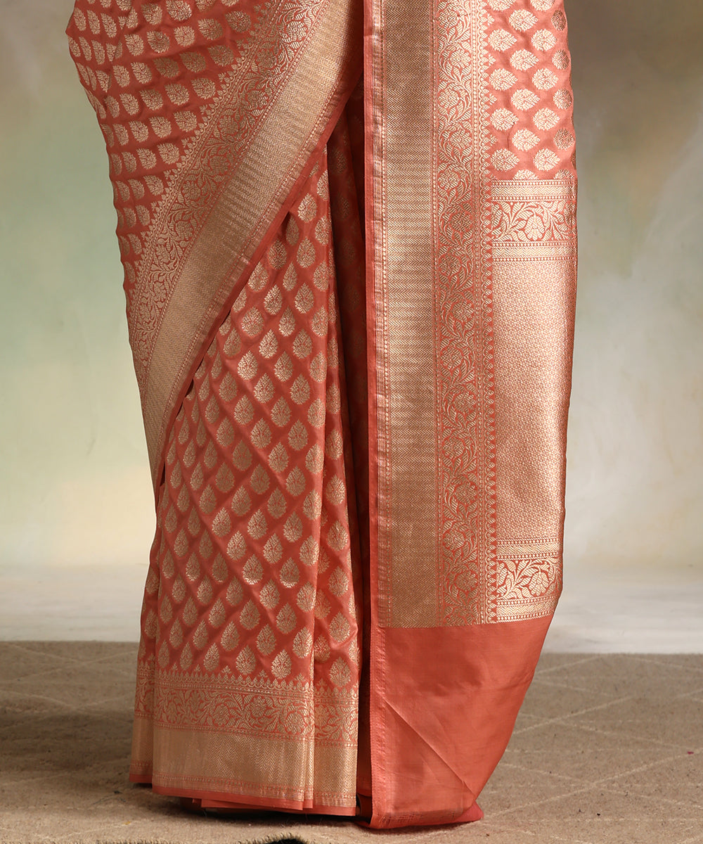 Handloom_Peach_Pure_Katan_Silk_Banarasi_Saree_With_All_Over_Gold_Cutwork_Booti_WeaverStory_04