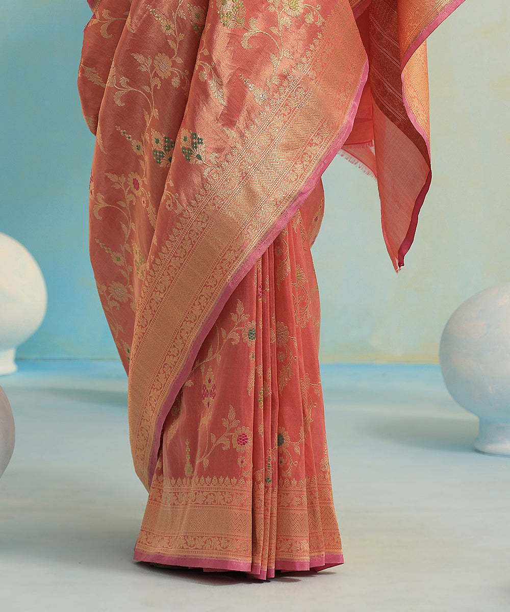 Pink_Double_Shade_Handloom_Pure_Tissue_Silk_Banarasi_Saree_With_Meerakari_Jaal_WeaverStory_04