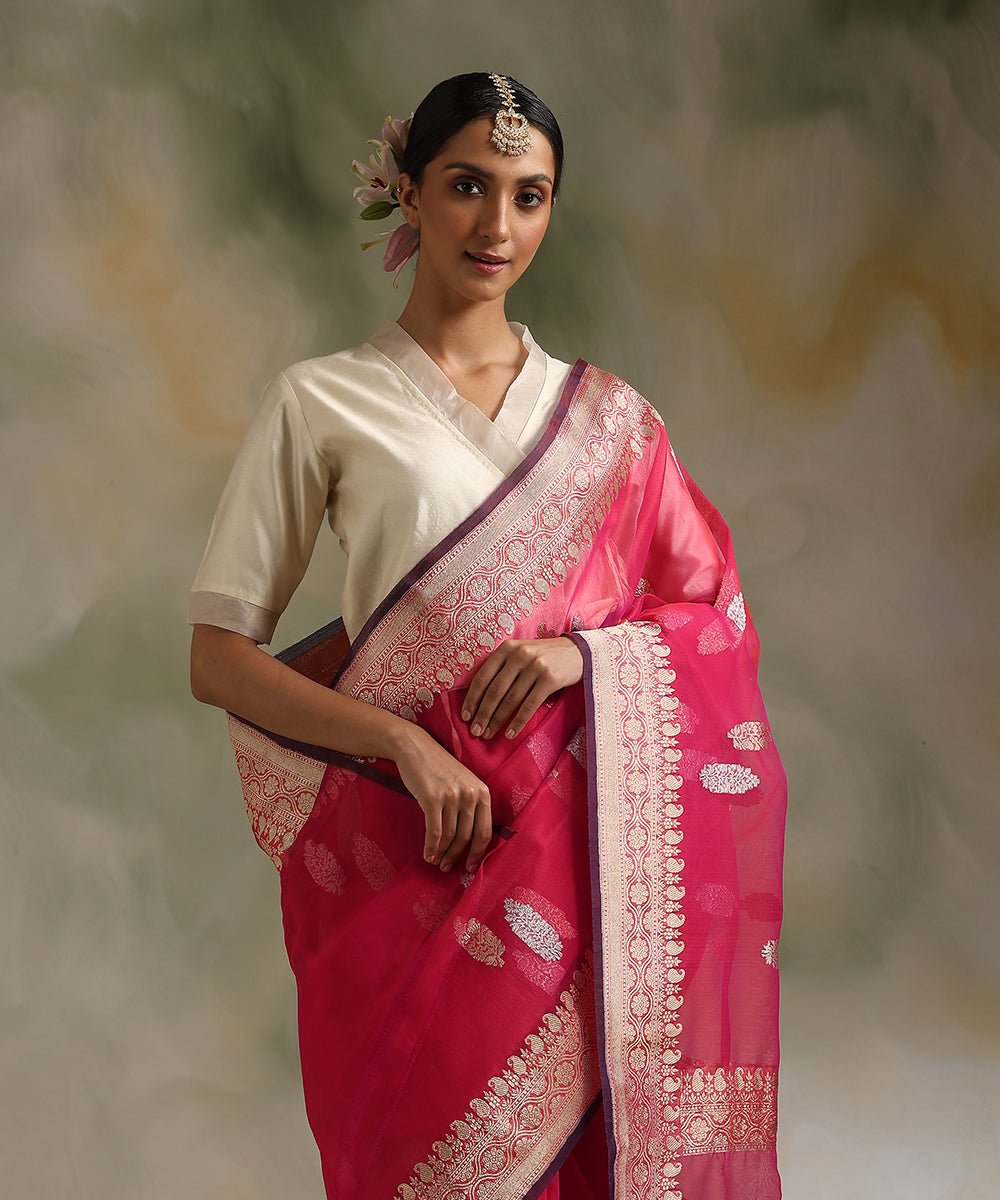 Handloom_Hot_Pink_Pure_Kora_Silk_Banarasi_Saree_With_Border_WeaverStory_01