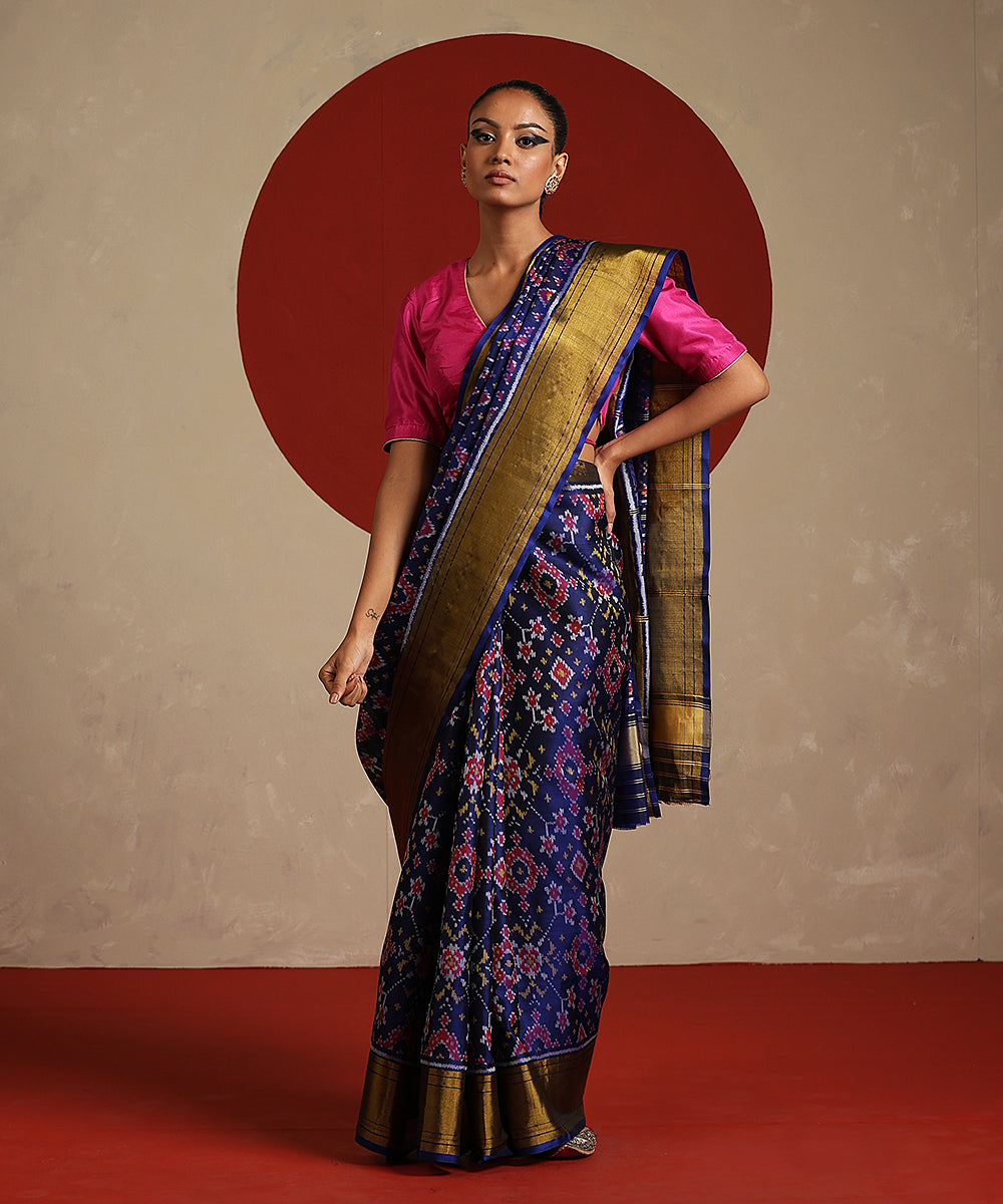 Navy_Blue_Handloom_Pure_Mulberry_Silk_Single_Ikat_Patola_Saree_WeaverStory_02