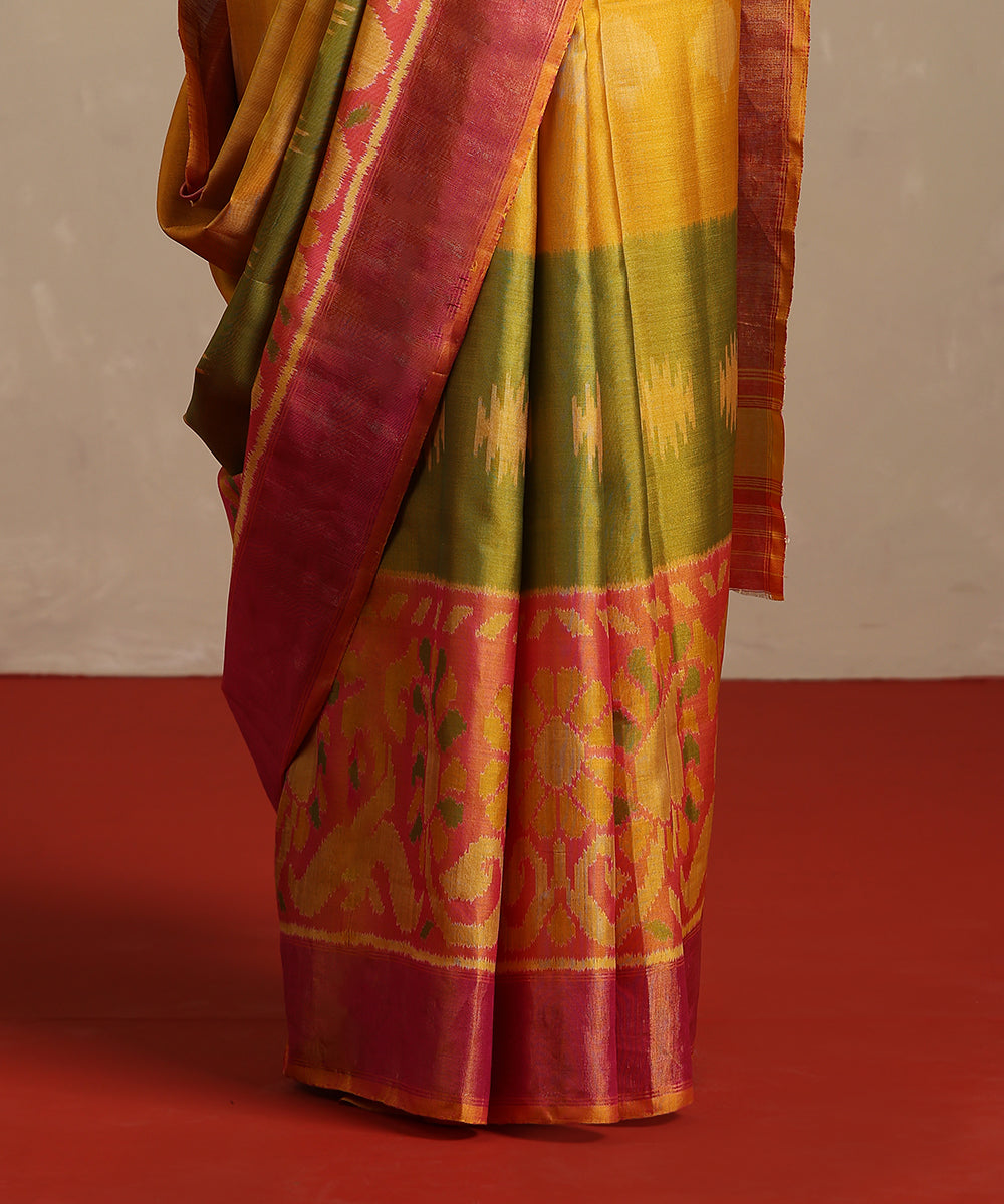 Handloom_Green_And_Mustard_Pure_Mulberry_Silk_Single_Ikat_Patola_Saree_WeaverStory_04