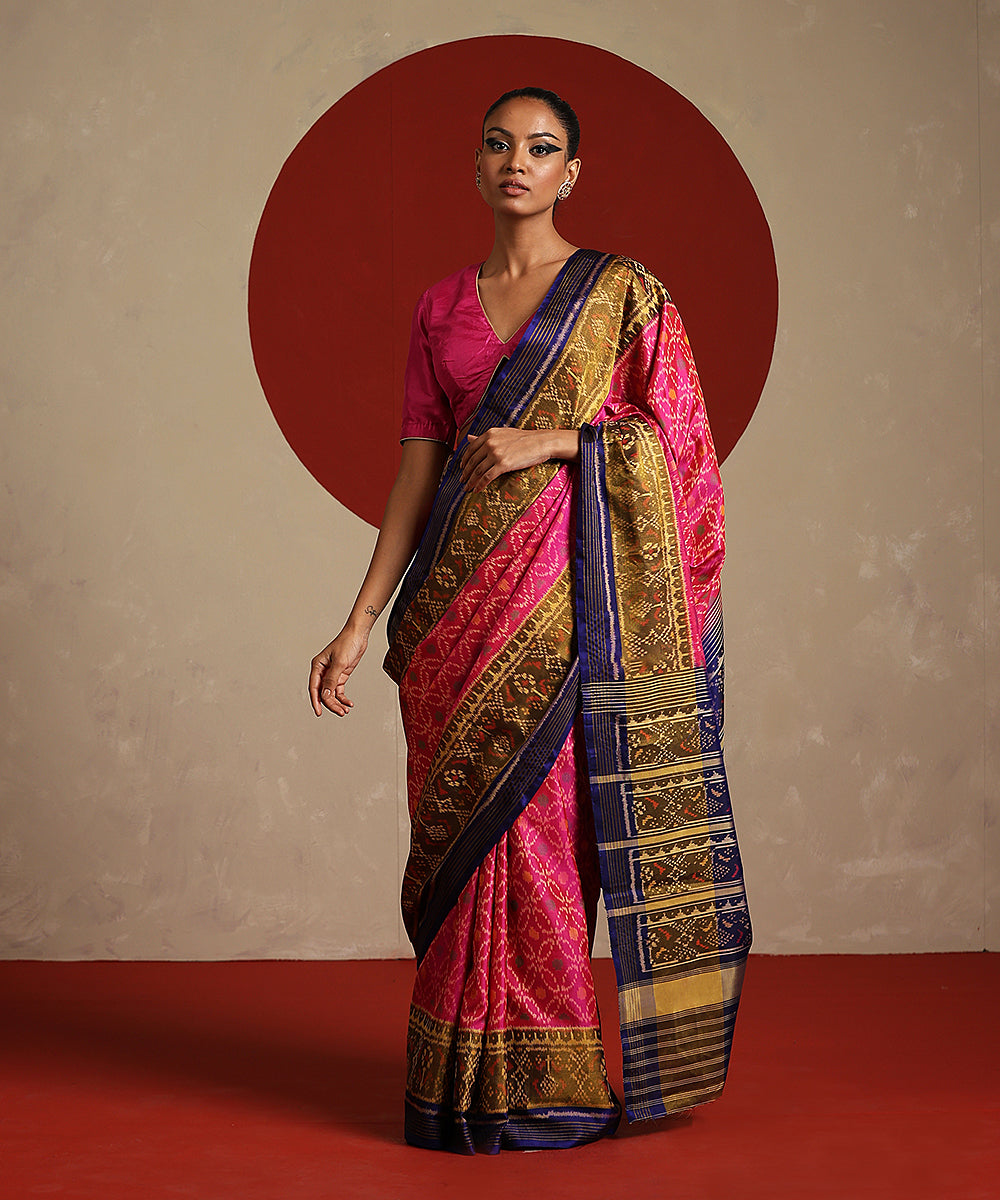 Handloom_Rani_Pink_Double_Shade_Pure_Mulberry_Silk_Single_Ikat_Patola_Saree_WeaverStory_02