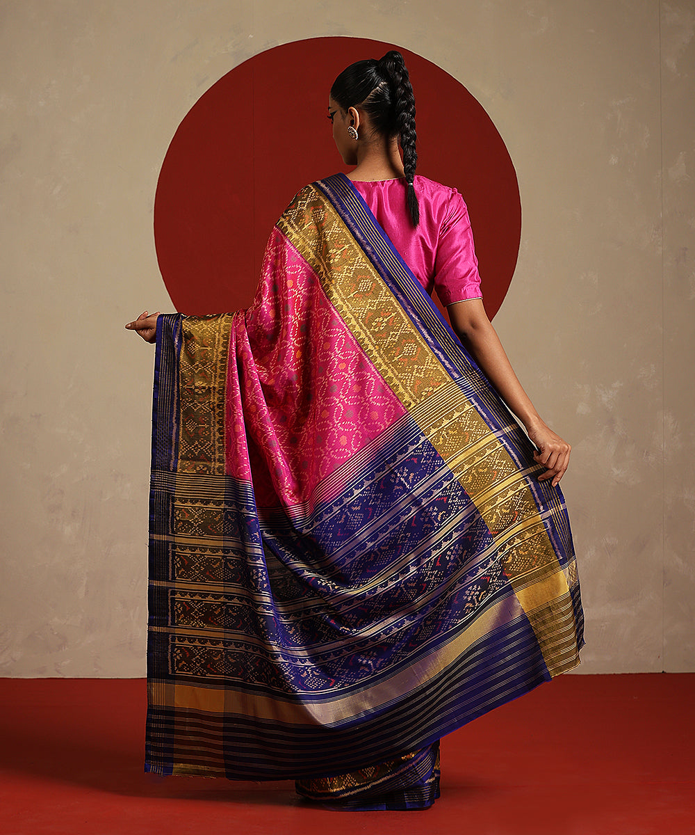 Handloom_Rani_Pink_Double_Shade_Pure_Mulberry_Silk_Single_Ikat_Patola_Saree_WeaverStory_03