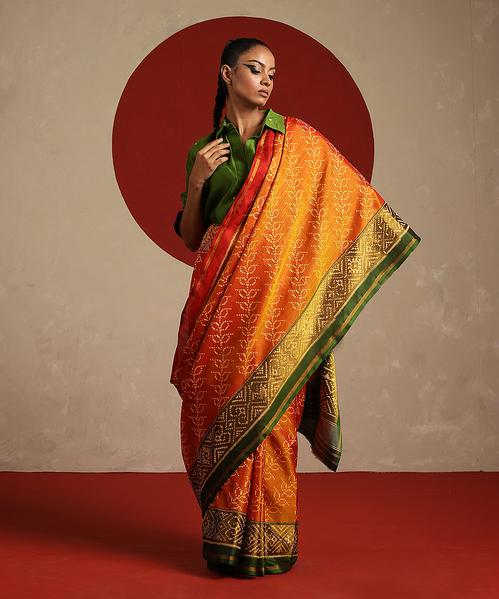 Handloom_Orange_And_Green_Double_Shade_Pure_Mulberry_Silk_Ikat_Patola_Saree_WeaverStory_02