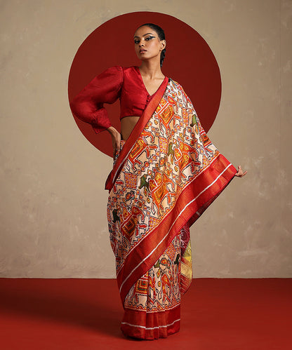 Peach_And_Maroon_Double_Shade_Handloom_Pure_Mulberry_Silk_Ikat_Patola_Saree_WeaverStory_02