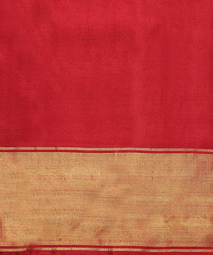 Peach_And_Maroon_Double_Shade_Handloom_Pure_Mulberry_Silk_Ikat_Patola_Saree_WeaverStory_05