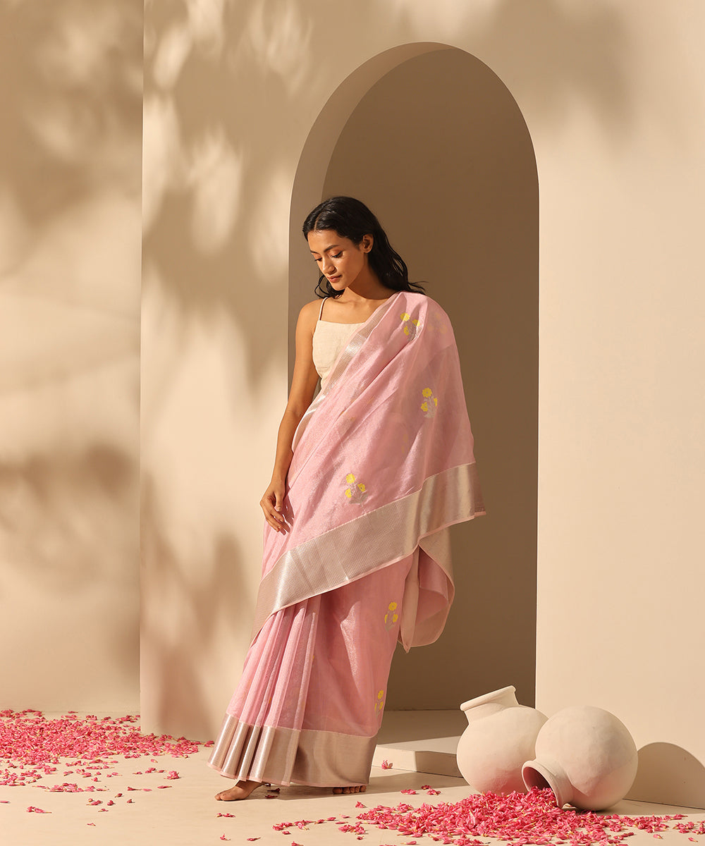 Pastel_Pink_Handloom_Pure_Tissue_Chanderi_Silk_Saree_With_Broad_Border_WeaverStory_02