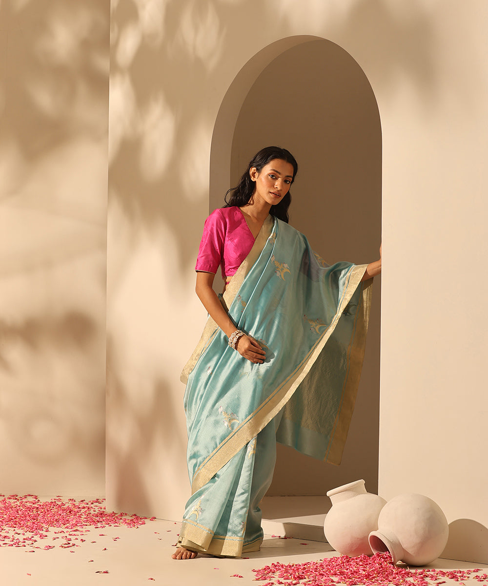 Pastel_Blue_Handloom_Pure_Chanderi_Silk_Saree_With_All_Over_Chand_And_Chidiyaa_Motif_WeaverStory_01
