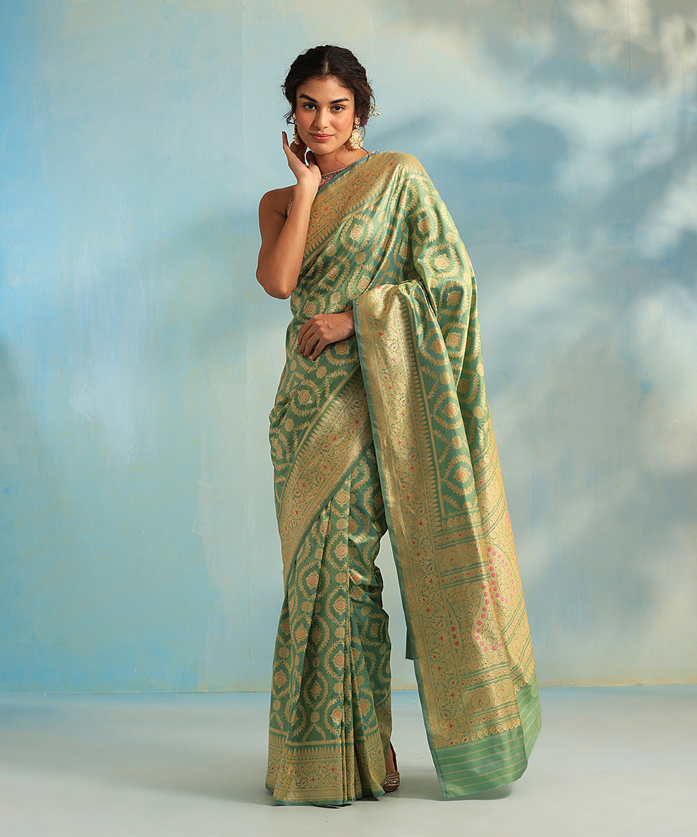 Handloom_Pista_Green_And_Blue_Double_Shade_Pure_Katan_Silk_Banarasi_Saree_With_All_Over_Resham_Jaal_WeaverStory_02