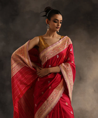 Handloom_Rani_Pink_Pure_Katan_Silk_Banarasi_Saree_With_Sona_Rupa_Booti_WeaverStory_01