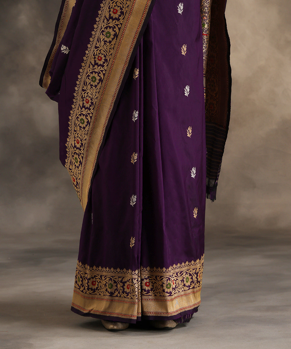 Handloom_Purple_Double_Shade_Pure_Katan_Silk_Banarasi_Saree_With_Booti_WeaverStory_04