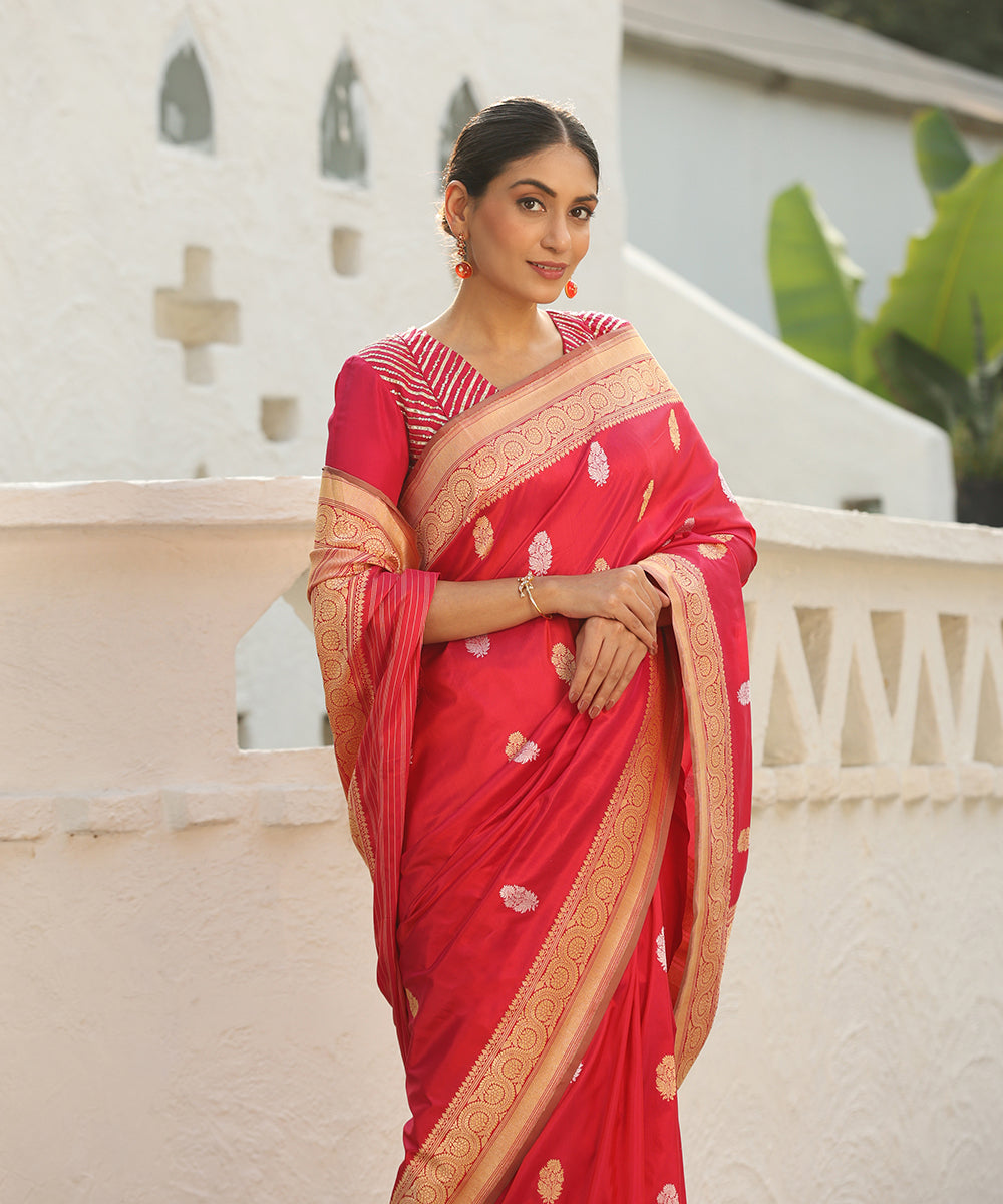 Handloom_Rani_Pink_Double_Shade_Pure_Katan_Silk_Banarasi_Saree_All_Over_Sona_Rupa_Kadhwa_Booti_WeaverStory_01
