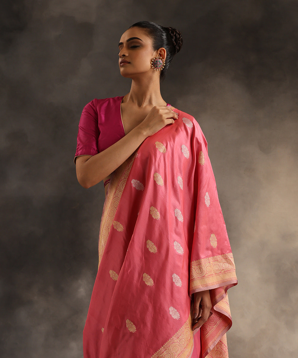 Pink_Handloom_Pure_Katan_Silk_Banarasi_Saree_With_All_Over_Sona_Rupa_Booti_WeaverStory_01