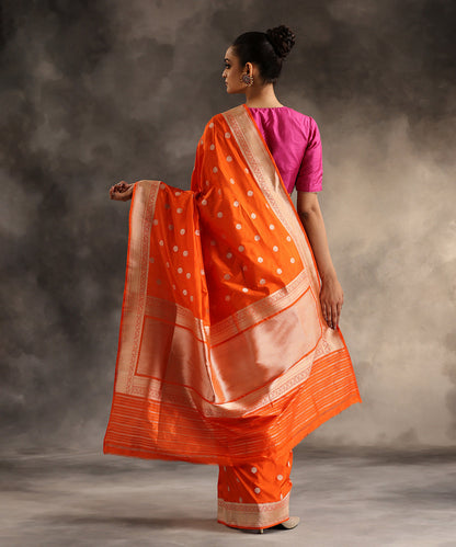 Handloom_Orange_Pure_Katan_Silk_Banarasi_Saree_With_Asharfi_Booti_WeaverStory_03