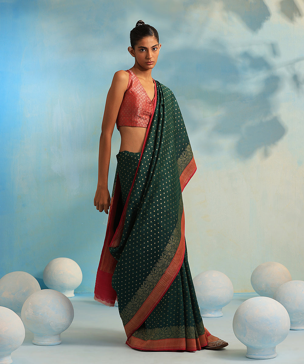 Green_And_Magenta_Handloom_Pure_Tussar_Georgette_Banarasi_Saree_With_Cutwork_Booti_WeaverStory_02