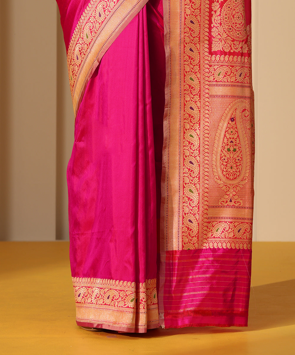 Handloom_Hot_Pink_Pure_Katan_Silk_Banarasi_Saree_With_Meenakari_Border_WeaverStory_04