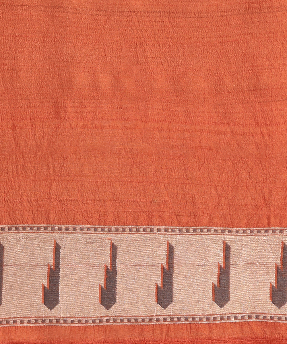 Handloom_Rust_Orange_Pure_Tussar_Georgette_Banarasi_Saree_With_Booti_WeaverStory_05