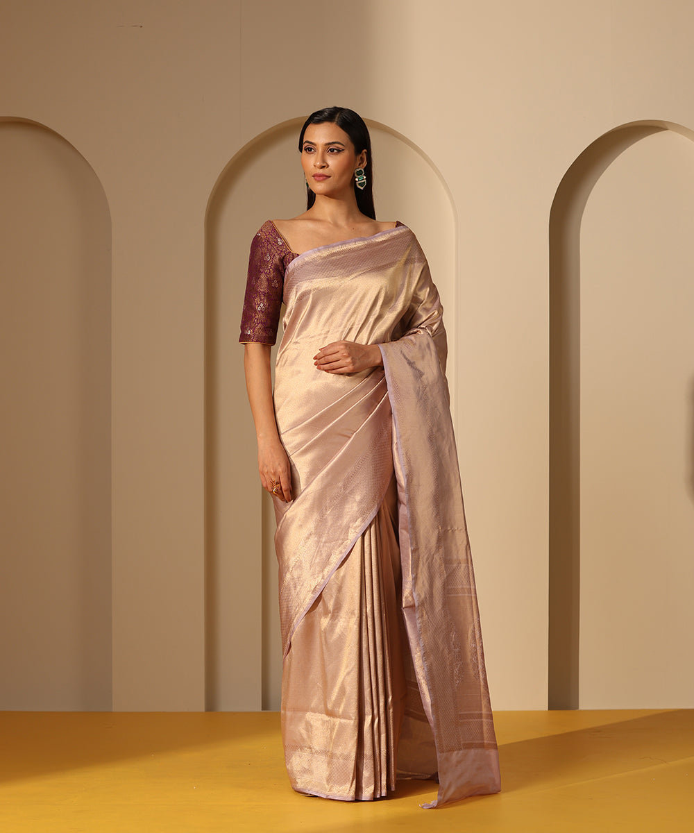 Lilac_And_Gold_Zari_Tissue_Silk_Banarasi_Saree_With_Floral_Pallu_WeaverStory_02