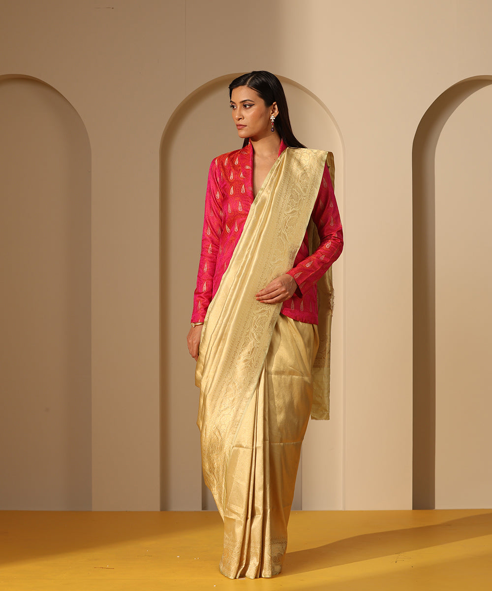 Light_Green_And_Gold_Zari_Tissue_Silk_Banarasi_Saree_With_Floral_Pallu_WeaverStory_02