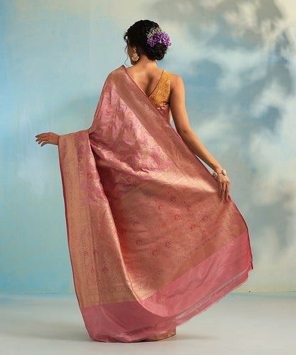 Handloom_Blush_Pink_Pure_Katan_Silk_Banarasi_Saree_With_Jangla_And_Meenakari_Work_WeaverStory_03