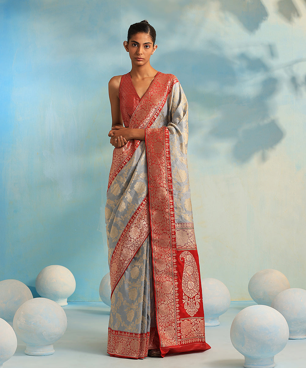Powder_Blue_Handloom_Pure_Katan_Tissue_Banarasi_Saree_With_Red_Kadhiyal_Border_WeaverStory_02