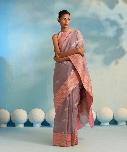 Handloom_Lavender_Pure_Kora_Silk_Banarasi_Saree_With_Pink_Kadhwa_Border_WeaverStory_02