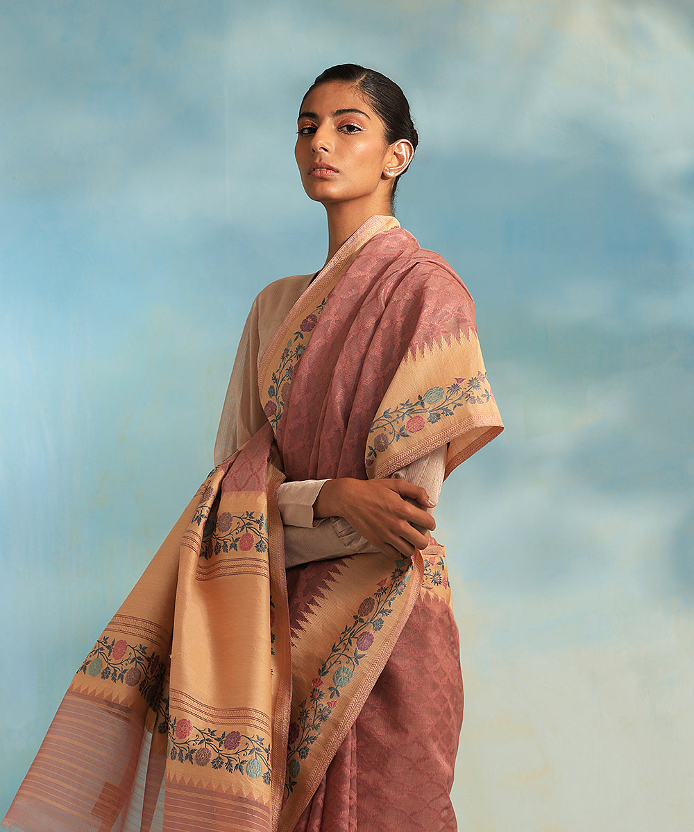 Dusty_Pink_Handloom_Pure_Kora_Silk_Banarasi_Saree_With_Resham_Floral_Border_WeaverStory_01