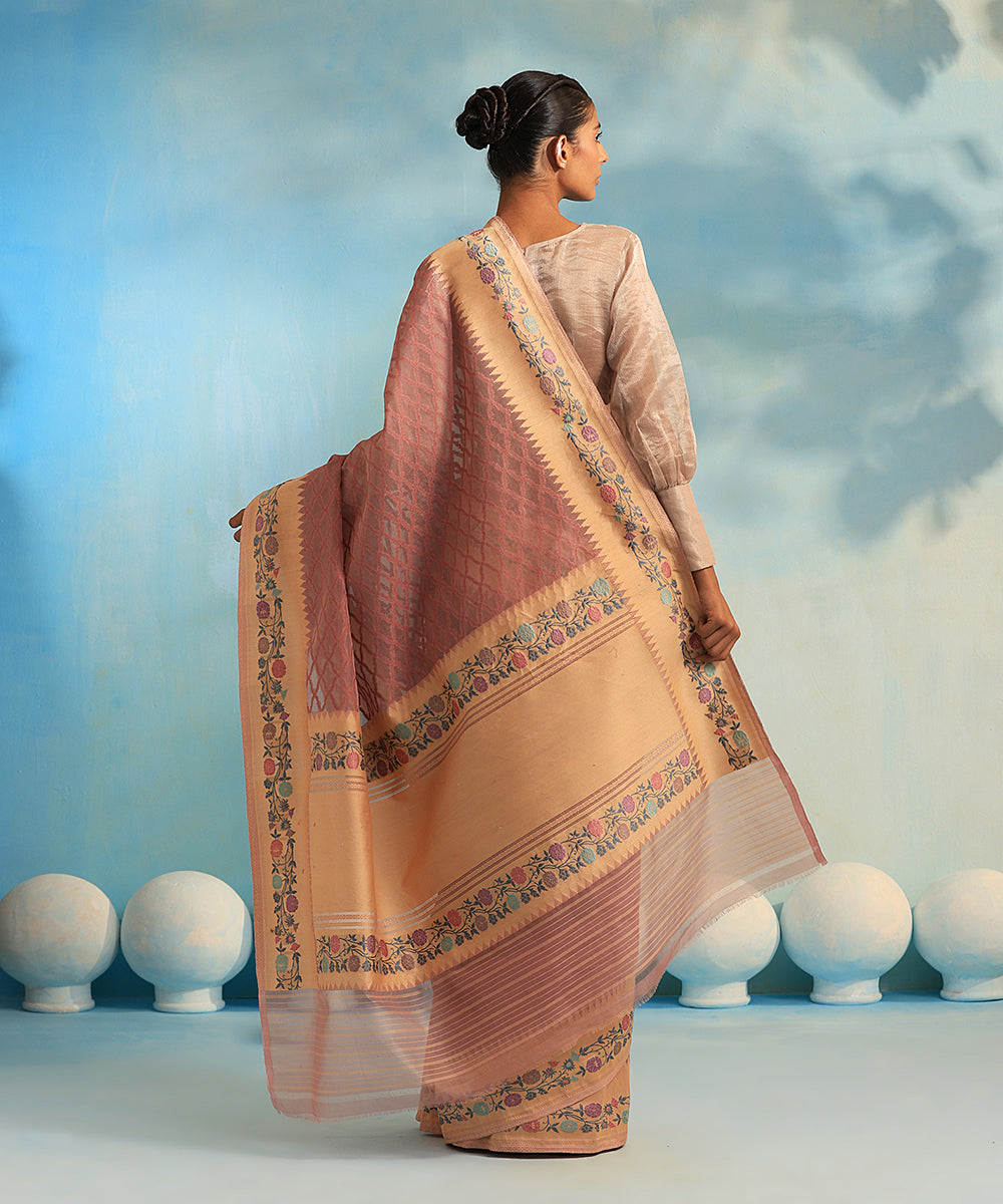 Dusty_Pink_Handloom_Pure_Kora_Silk_Banarasi_Saree_With_Resham_Floral_Border_WeaverStory_03