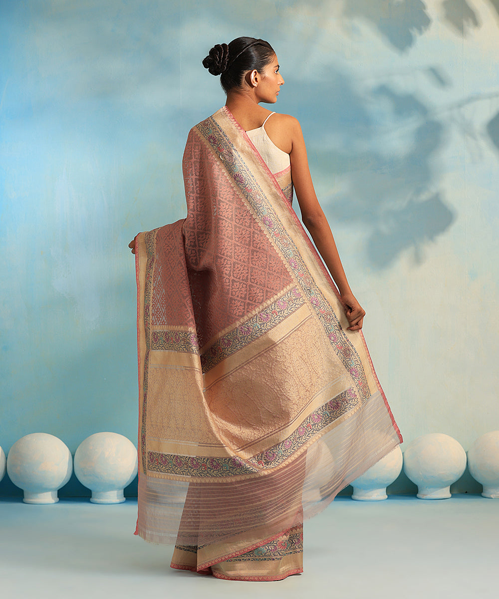 Handloom_Dusty_Mauve_Pure_Kora_Silk_Banarasi_Saree_With_Resham_Floral_Border_WeaverStory_03