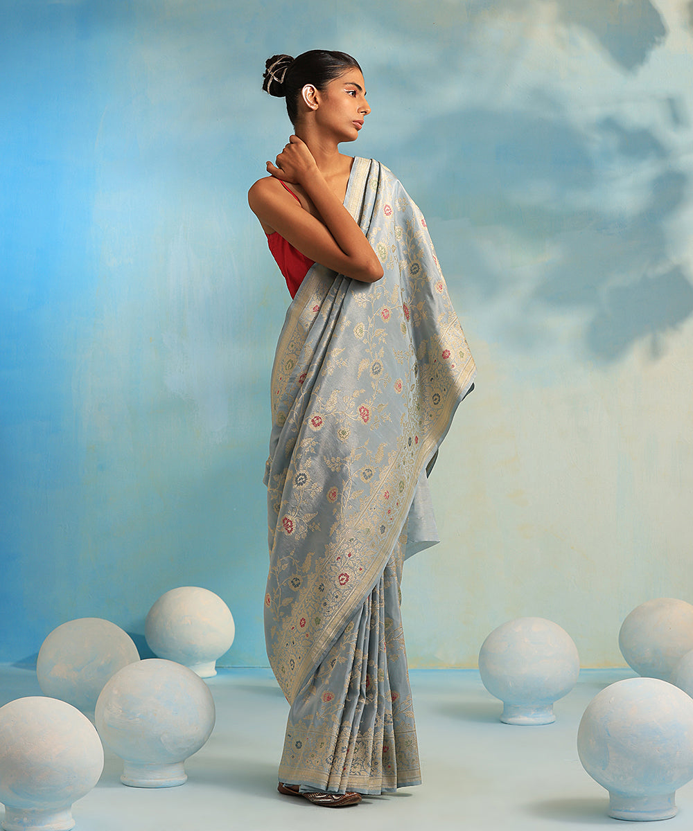 Handloom_Light_Blue_Pure_Katan_Tissue_Banarasi_Saree_With_Meenakari_Jaal_WeaverStory_02