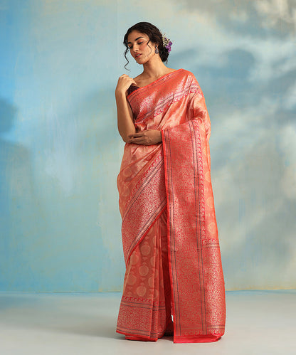 Handloom_Pink_Dual_Tone_Pure_Tissue_Silk_Banarasi_Saree_With_Dampaj_Weave_WeaverStory_02