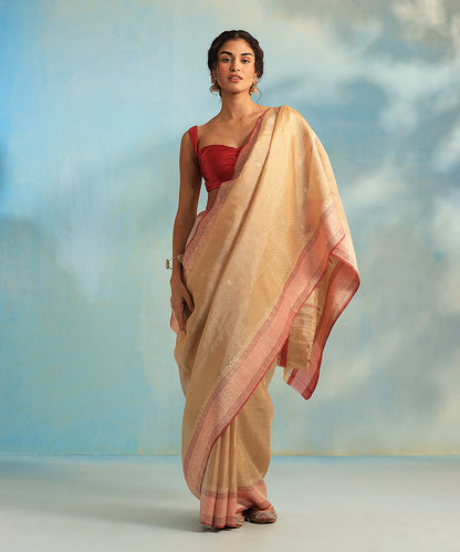 Handloom_Gold_Pure_Tissue_Silk_Banarasi_Saree_With_Tanchoi_Weave_WeaverStory_02