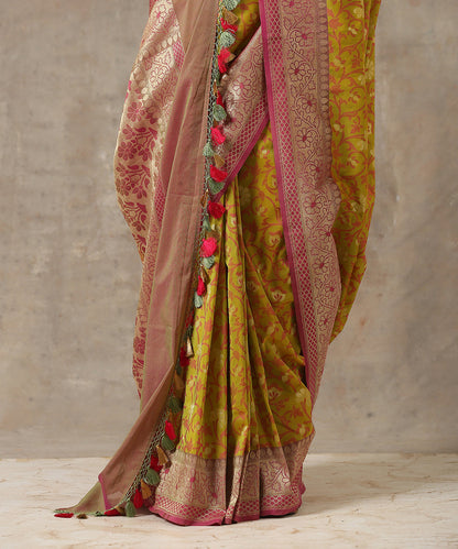 Handloom_Mustard_and_Pink_Katan_Georgette_Banarasi_Patola_Saree_WeaverStory_04