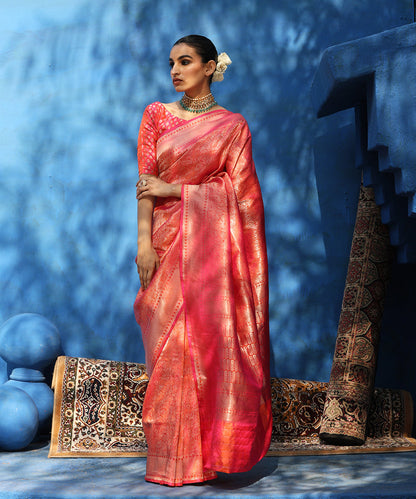 Handloom_Pink_And_Orange_Pure_Katan_Silk_Kimkhab_Banarasi_Saree_With_Antique_Gold_Zari_WeaverStory_02