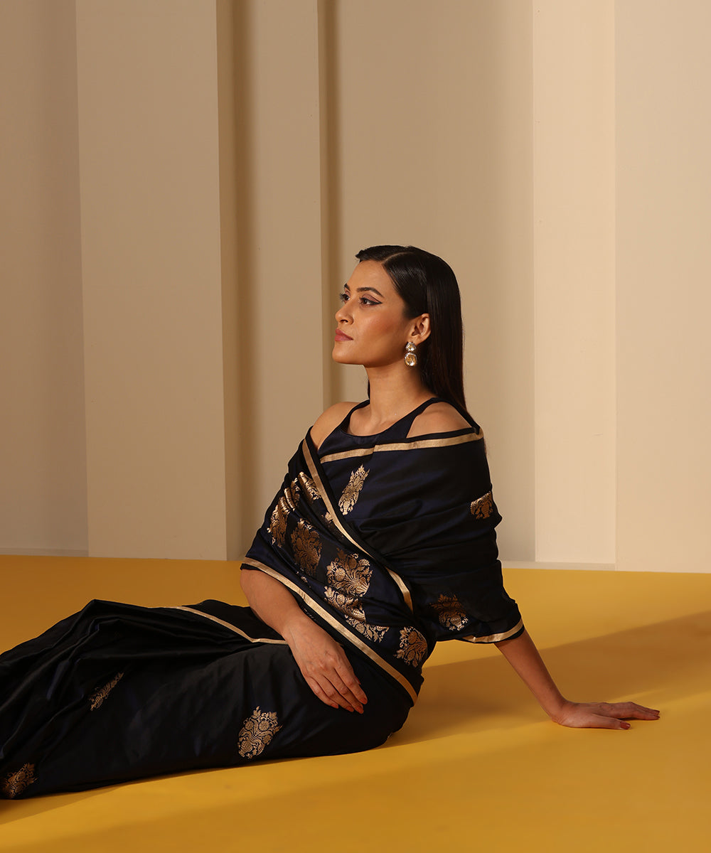 Black_Handloom_Pure_Satin_Silk_Banarasi_Saree_With_Kadhwa_Boota_WeaverStory_01