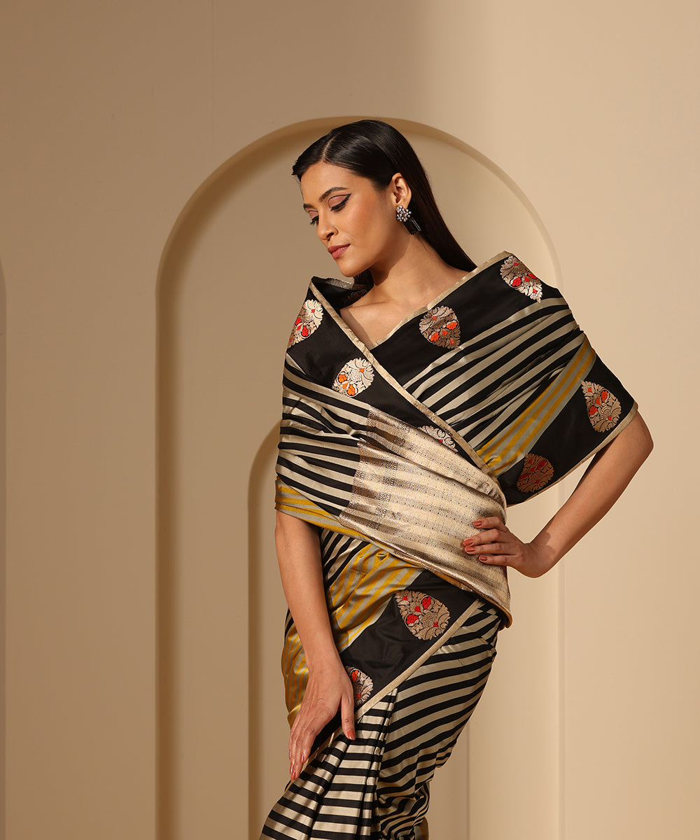 Handloom_Mustard_And_Grey_Horizontal_Striped_Mashroo_Silk_Banarasi_Saree_With_Black_Border_WeaverStory_01