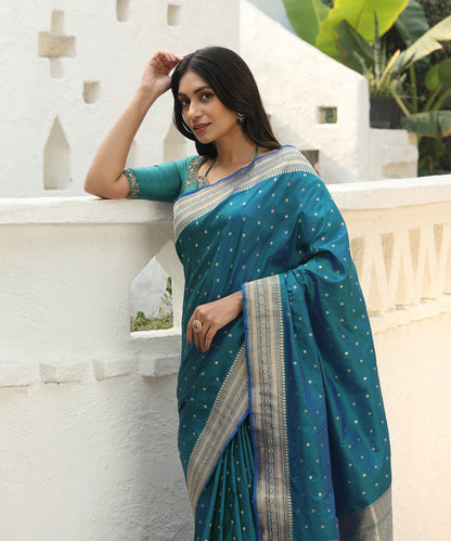 Peacock_Blue_Handloom_Pure_Katan_Silk_Banarasi_Saree_With_Kadhwa_Border_WeaverStory_01