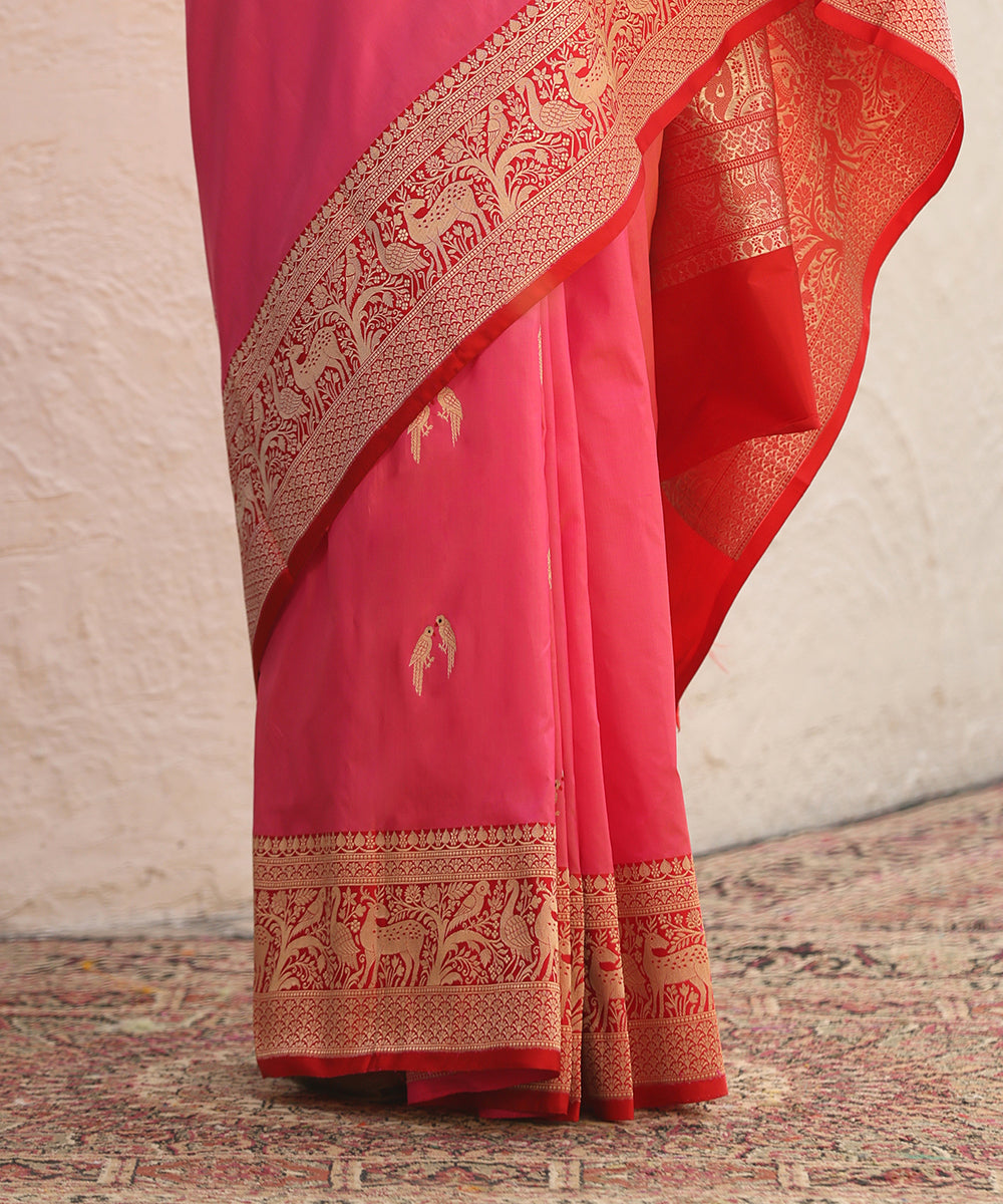 Pink_Handloom_Pure_Katan_Silk_Banarasi_Saree_With_Red_Shikargah_Border_WeaverStory_04