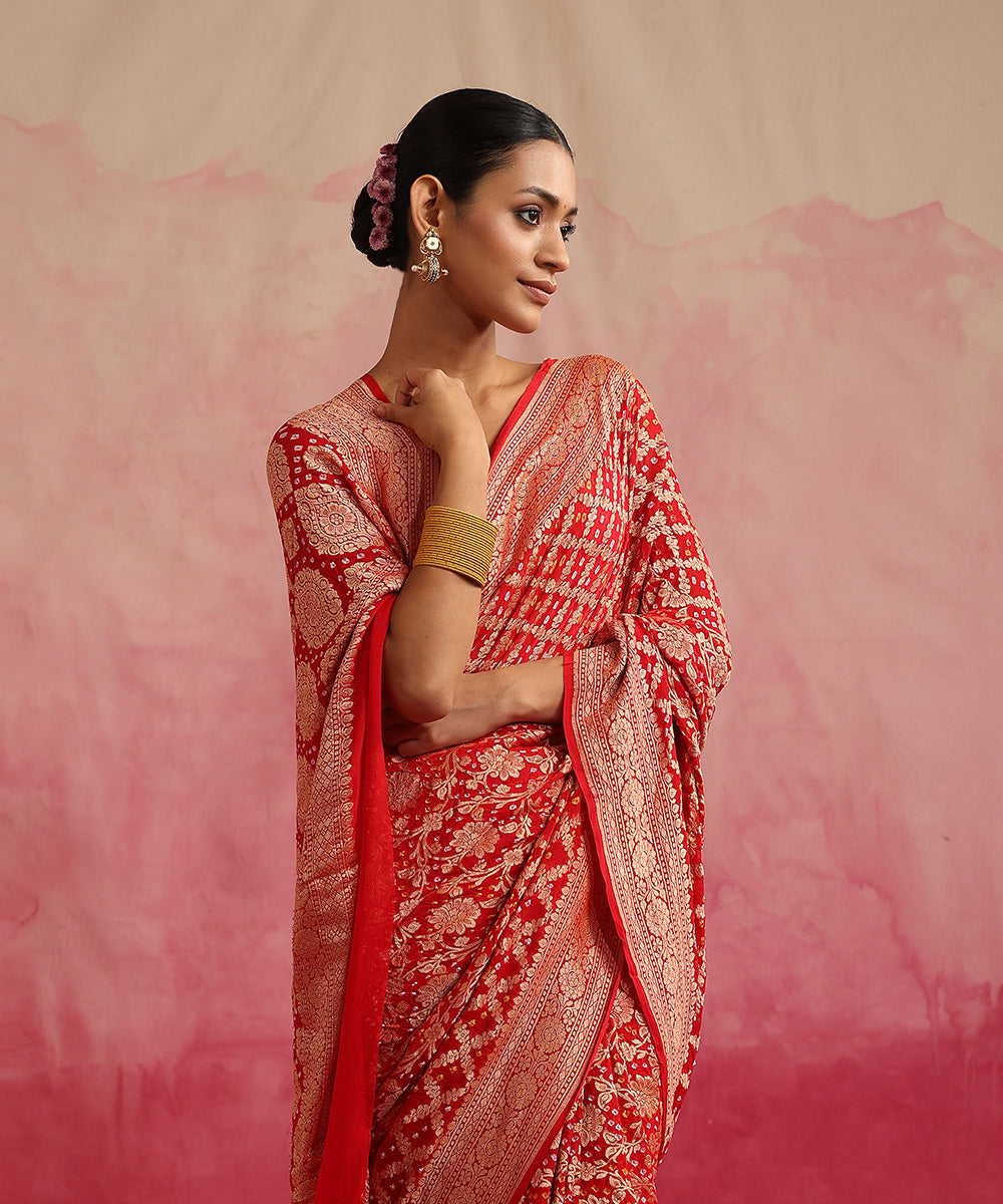 Handloom_Red_Pure_Georgette_Banarasi_Bandhej_Saree_With_Zari_Border_WeaverStory_01