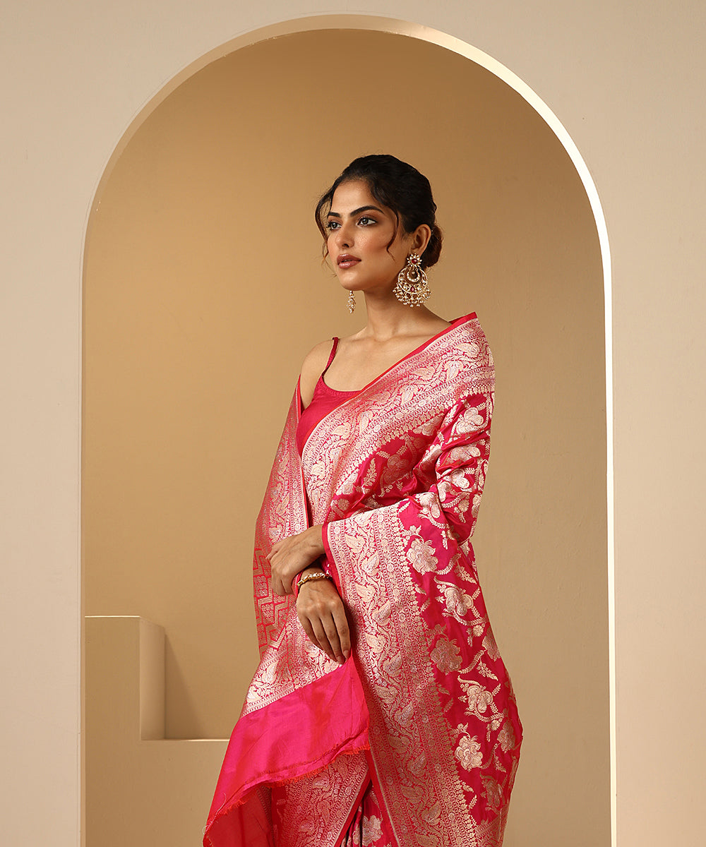 Hot_Pink_Handloom_Pure_Katan_Silk_Banarasi_Saree_With_Allover_Jaal_WeaverStory_01