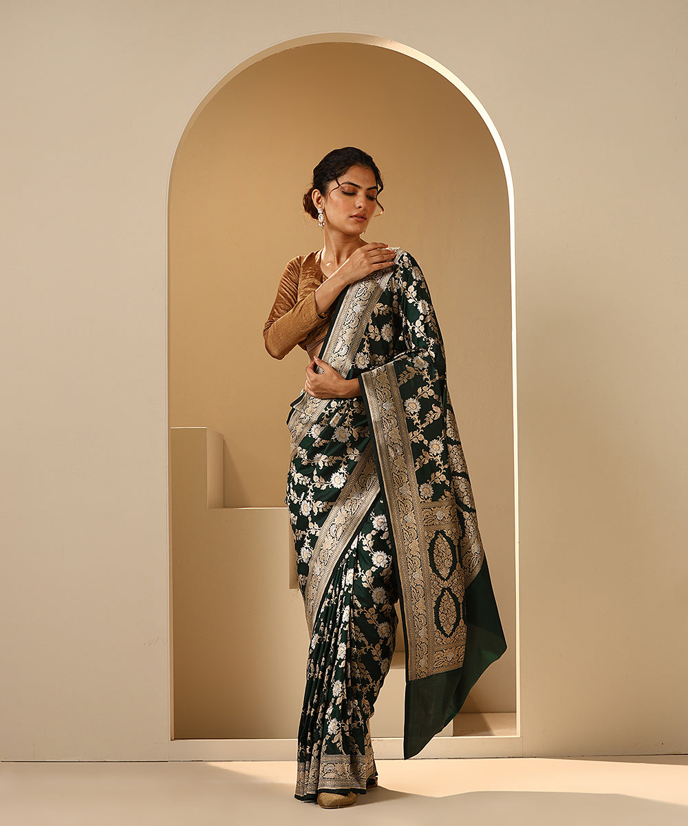 Bottle_Green_Handloom_Pure_Katan_Silk_Banarasi_Saree_With_Cutwork_Jaal_WeaverStory_02