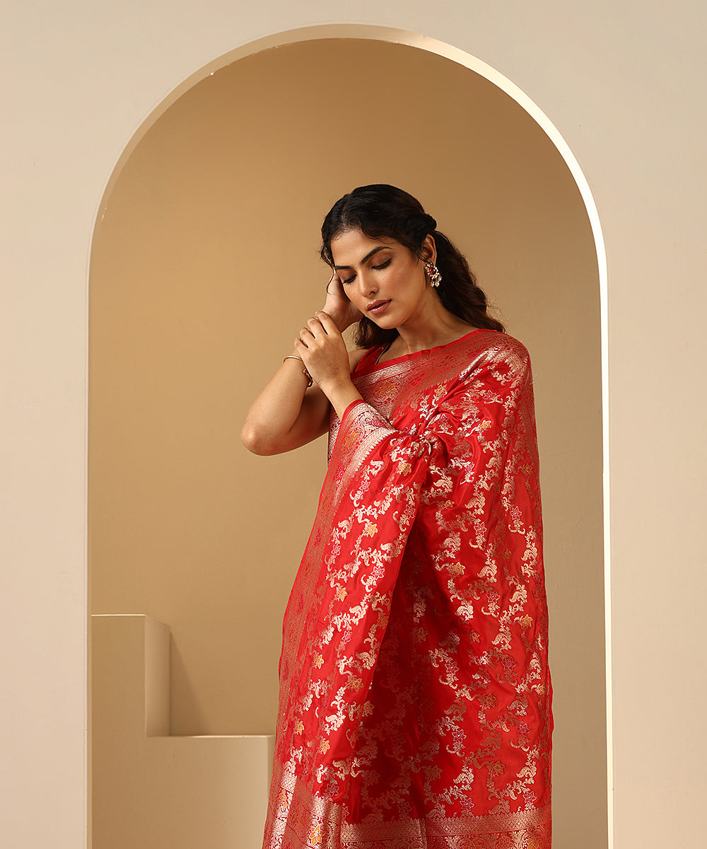 Handloom_Red_Pure_Katan_Silk_Banarasi_Saree_With_Yellow_Meenakari_WeaverStory_01